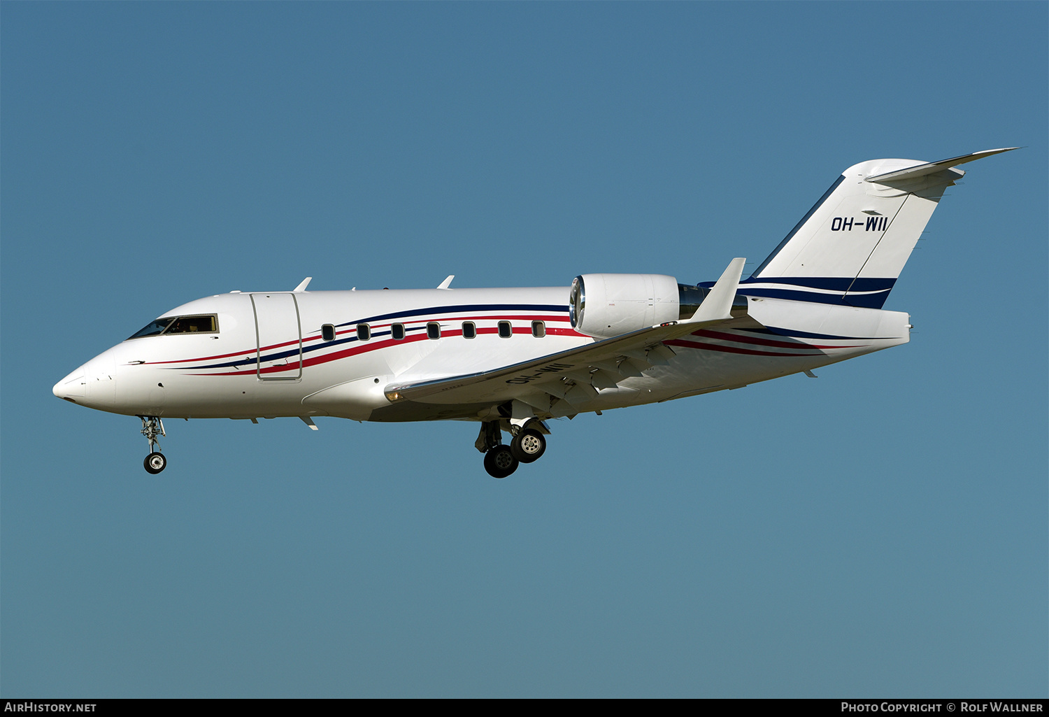 Aircraft Photo of OH-WII | Bombardier Challenger 604 (CL-600-2B16) | AirHistory.net #248959