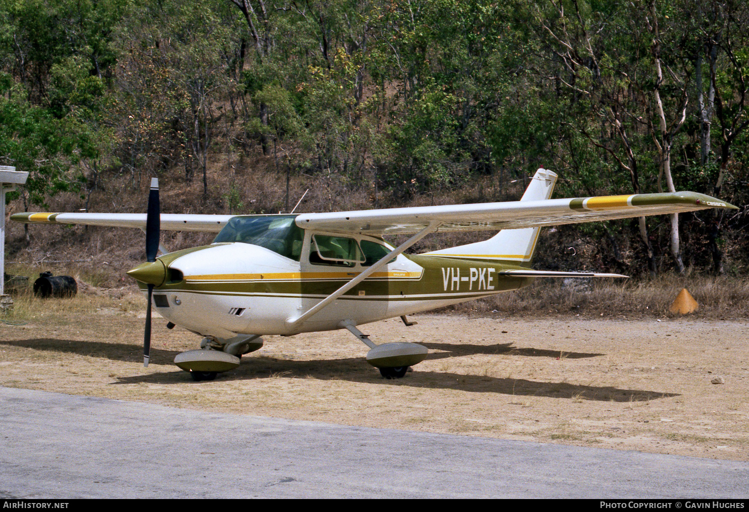 Aircraft Photo of VH-PKE | Cessna 182P Skylane | AirHistory.net #248986