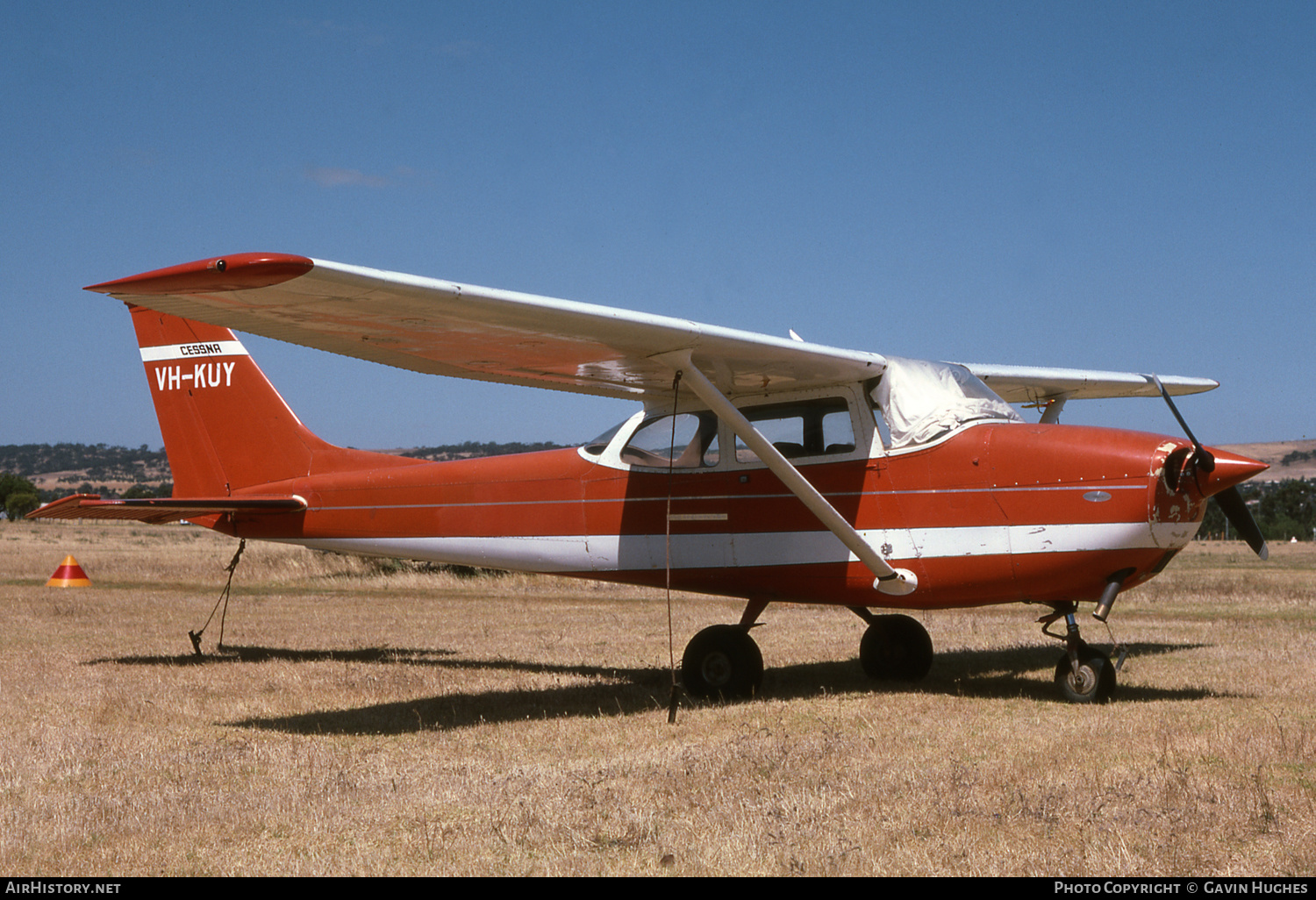Aircraft Photo of VH-KUY | Cessna 172K Skyhawk II | AirHistory.net #248996