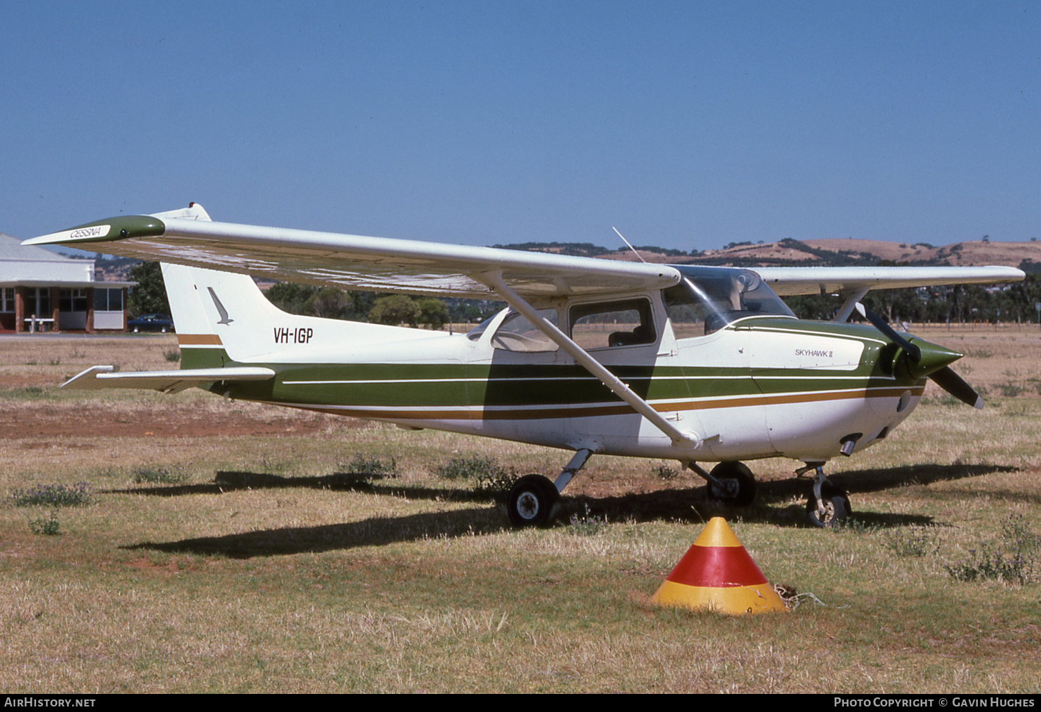 Aircraft Photo of VH-IGP | Cessna 172N Skyhawk | AirHistory.net #249060