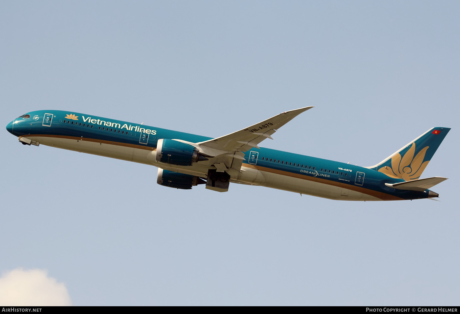 Aircraft Photo of VN-A879 | Boeing 787-10 Dreamliner | Vietnam Airlines | AirHistory.net #249090