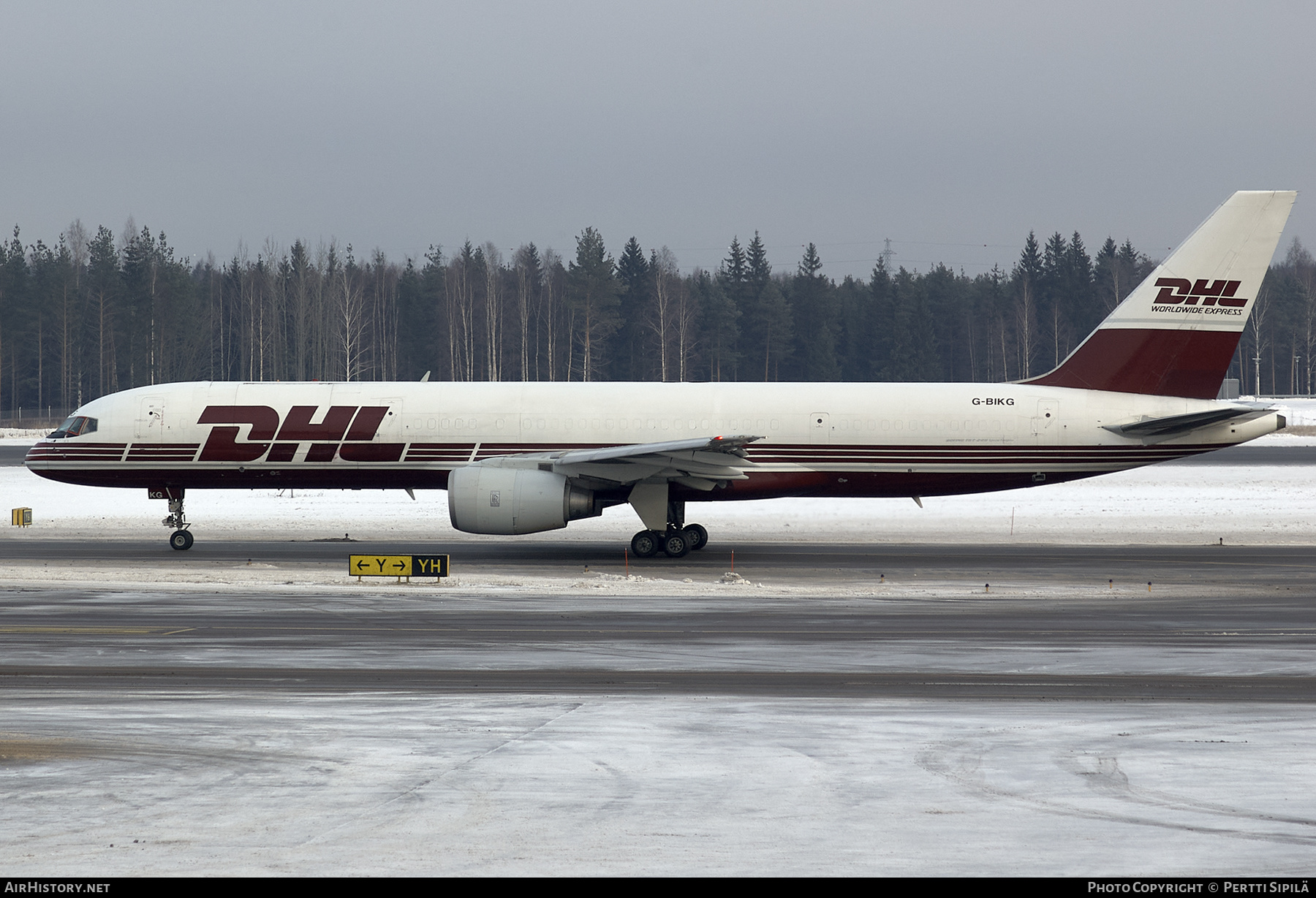 Aircraft Photo of G-BIKG | Boeing 757-236/SF | DHL Worldwide Express | AirHistory.net #249154