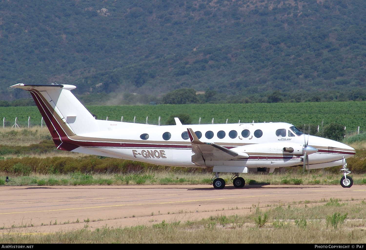 Aircraft Photo of F-GNOE | Raytheon 350 King Air (B300) | AirHistory.net #249155