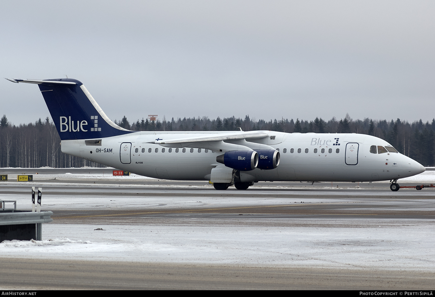 Aircraft Photo of OH-SAM | BAE Systems Avro 146-RJ100 | Blue1 | AirHistory.net #249158