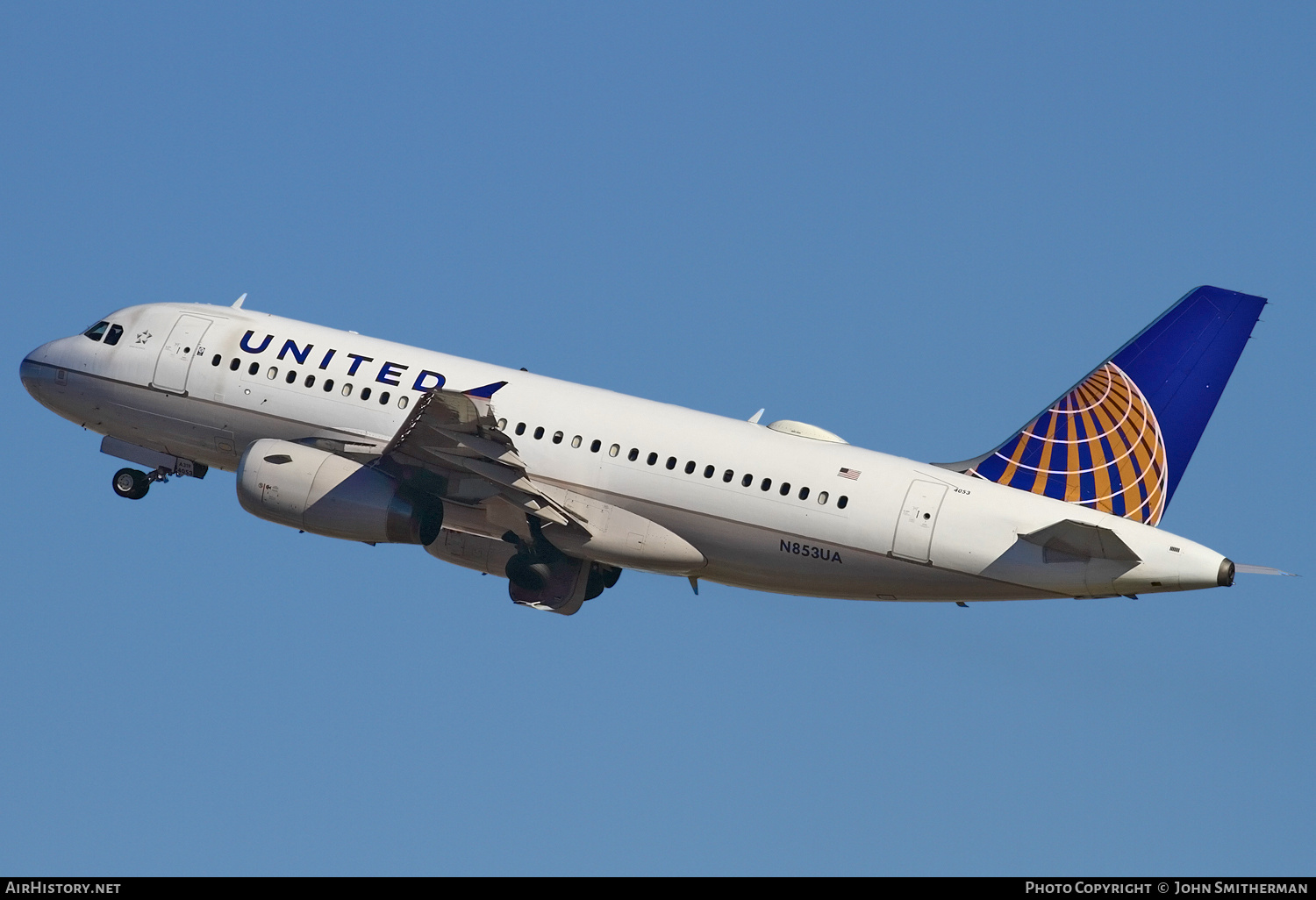 Aircraft Photo of N853UA | Airbus A319-131 | United Airlines | AirHistory.net #249252