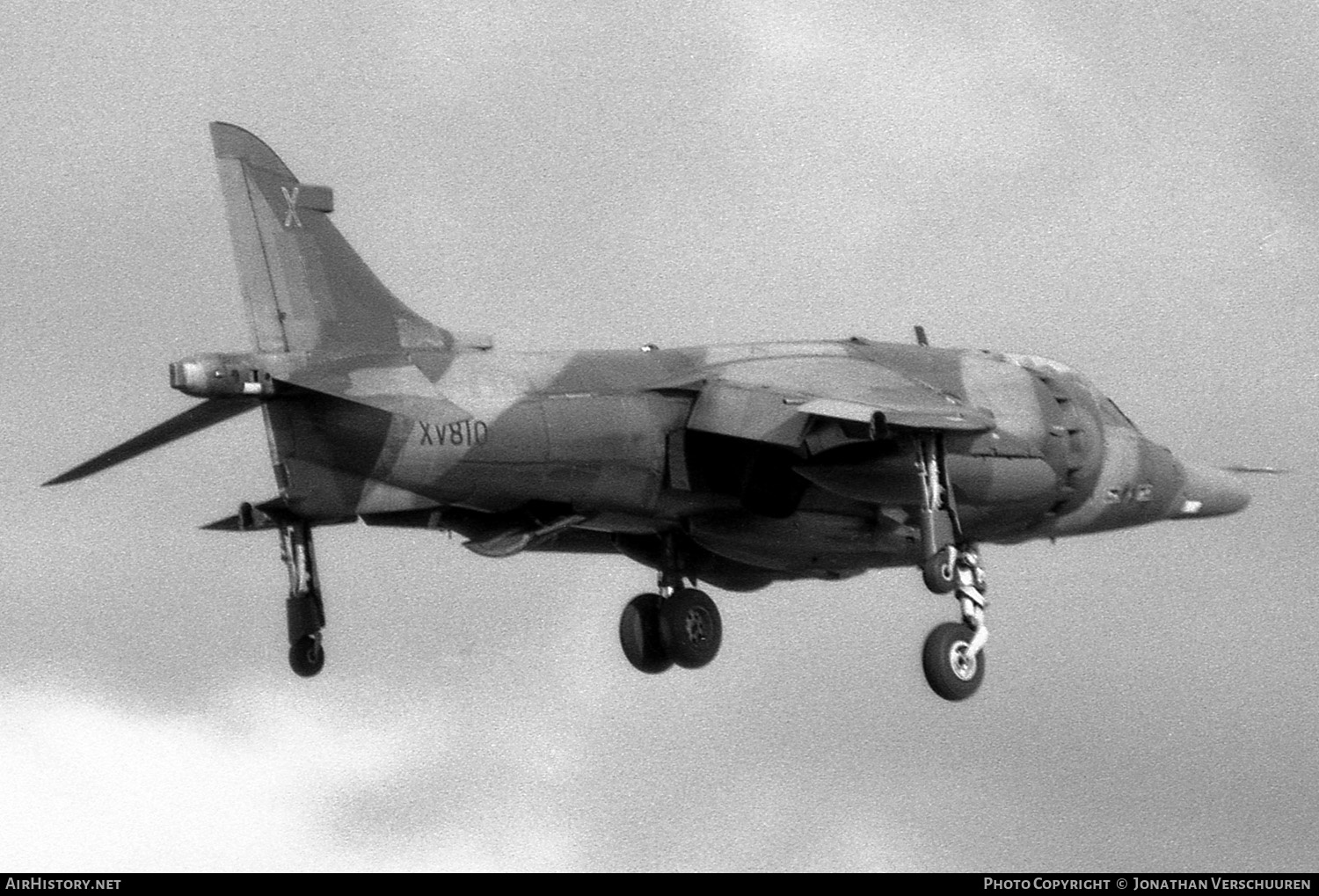 Aircraft Photo of XV810 | Hawker Siddeley Harrier GR3 | UK - Air Force | AirHistory.net #249261