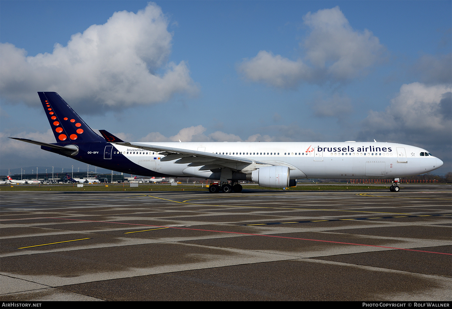 Aircraft Photo of OO-SFV | Airbus A330-322 | Brussels Airlines | AirHistory.net #249287