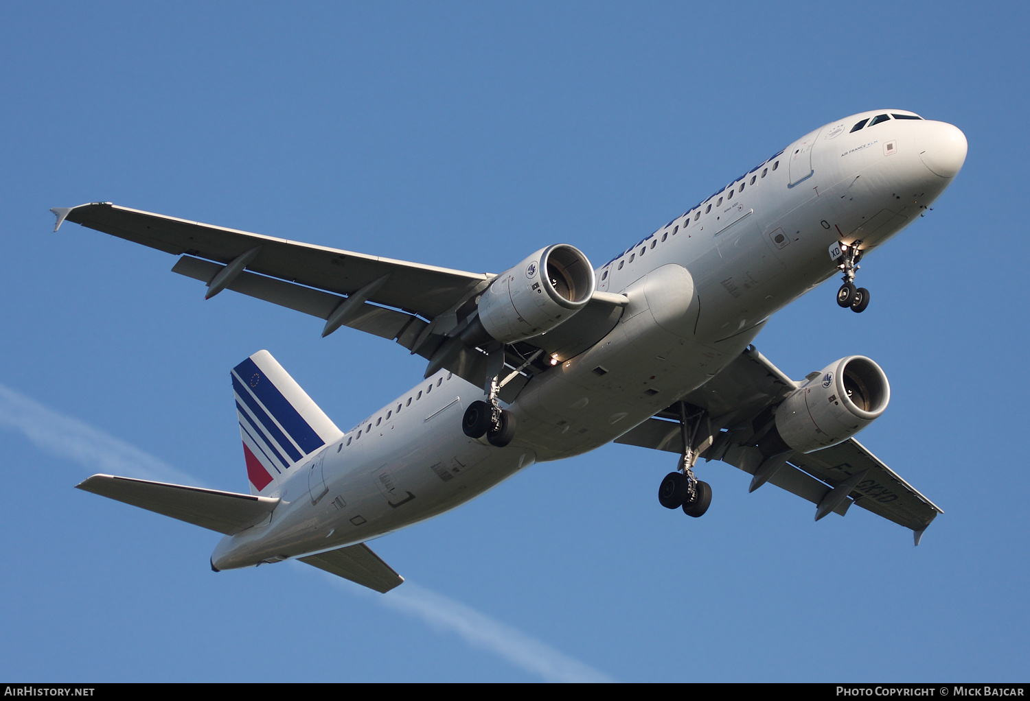 Aircraft Photo of F-GKXD | Airbus A320-214 | Air France | AirHistory.net #249380