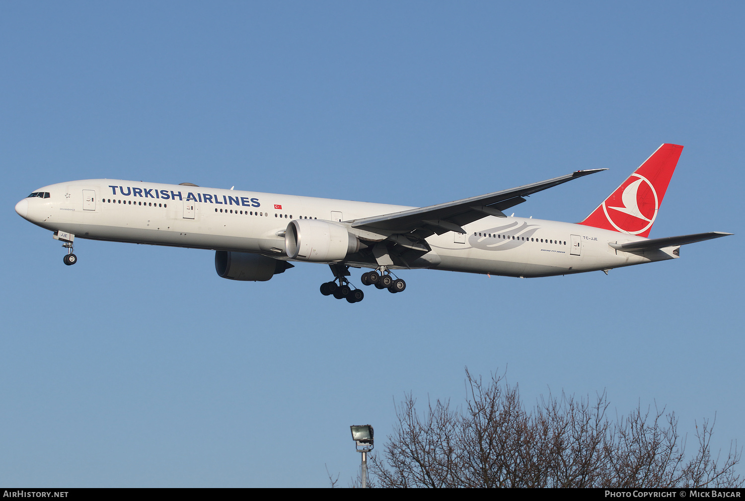 Aircraft Photo of TC-JJE | Boeing 777-3F2/ER | Turkish Airlines | AirHistory.net #249426