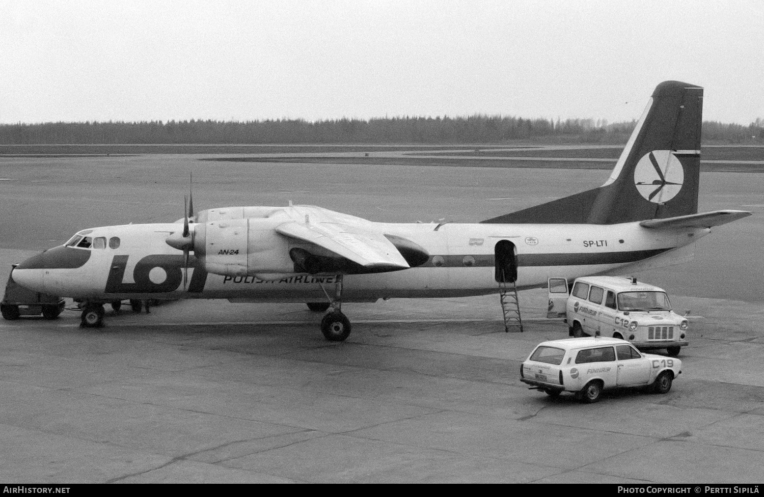 Aircraft Photo of SP-LTI | Antonov An-24V | LOT Polish Airlines - Polskie Linie Lotnicze | AirHistory.net #249441