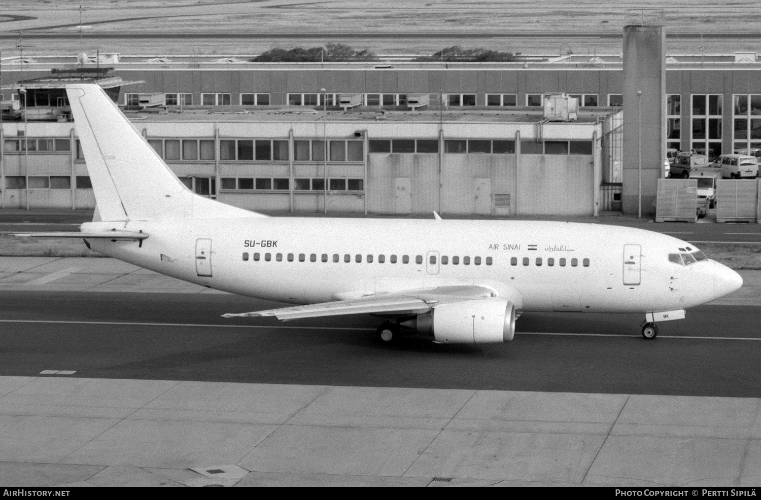 Aircraft Photo of SU-GBK | Boeing 737-566 | Air Sinai | AirHistory.net #249445