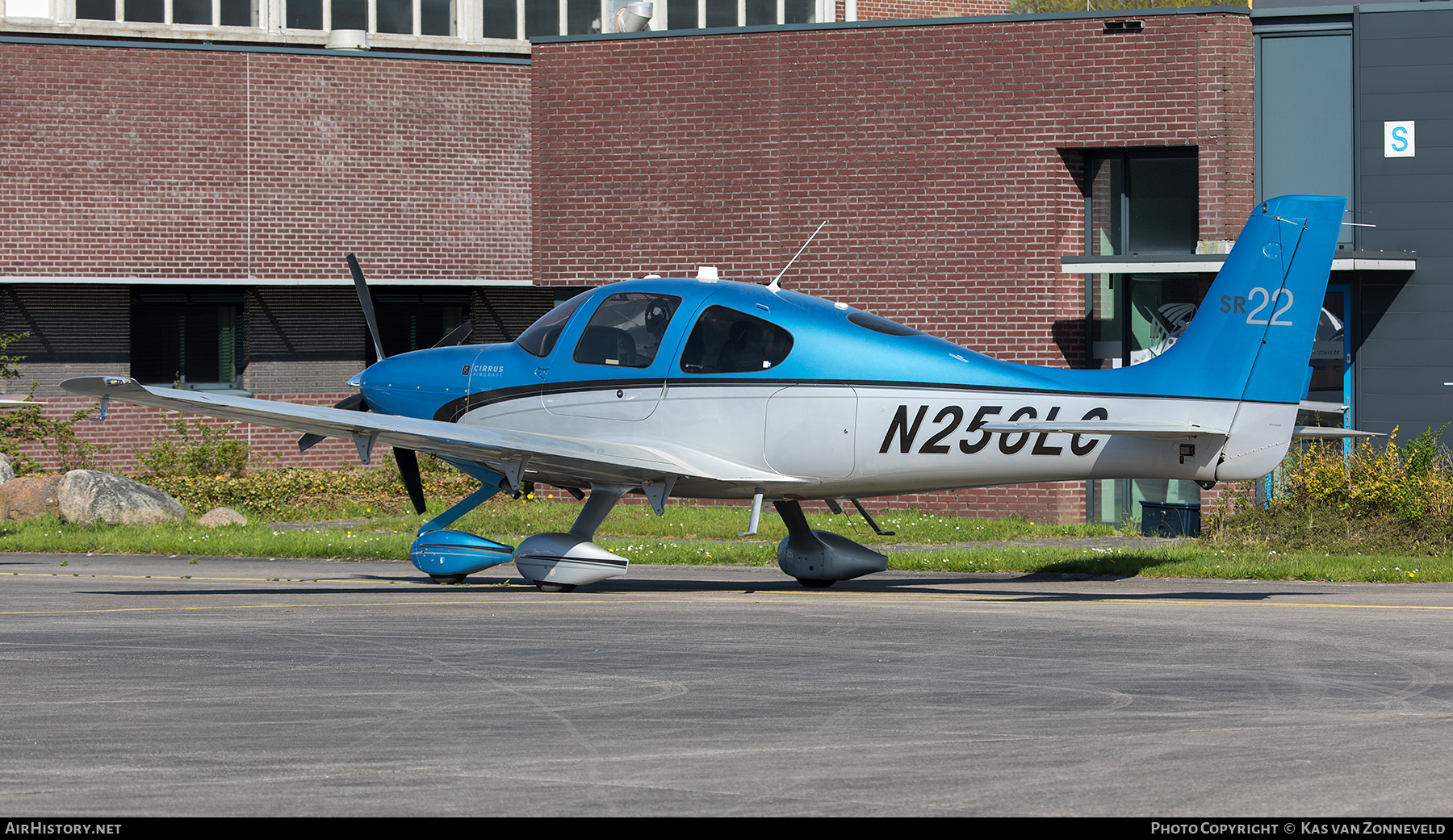 Aircraft Photo of N256LC | Cirrus SR-22 G3-GTS | AirHistory.net #249459