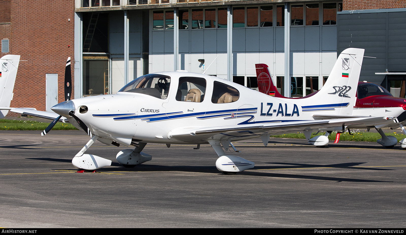 Aircraft Photo of LZ-ALA | Cirrus SR-22 G1 | AirHistory.net #249468