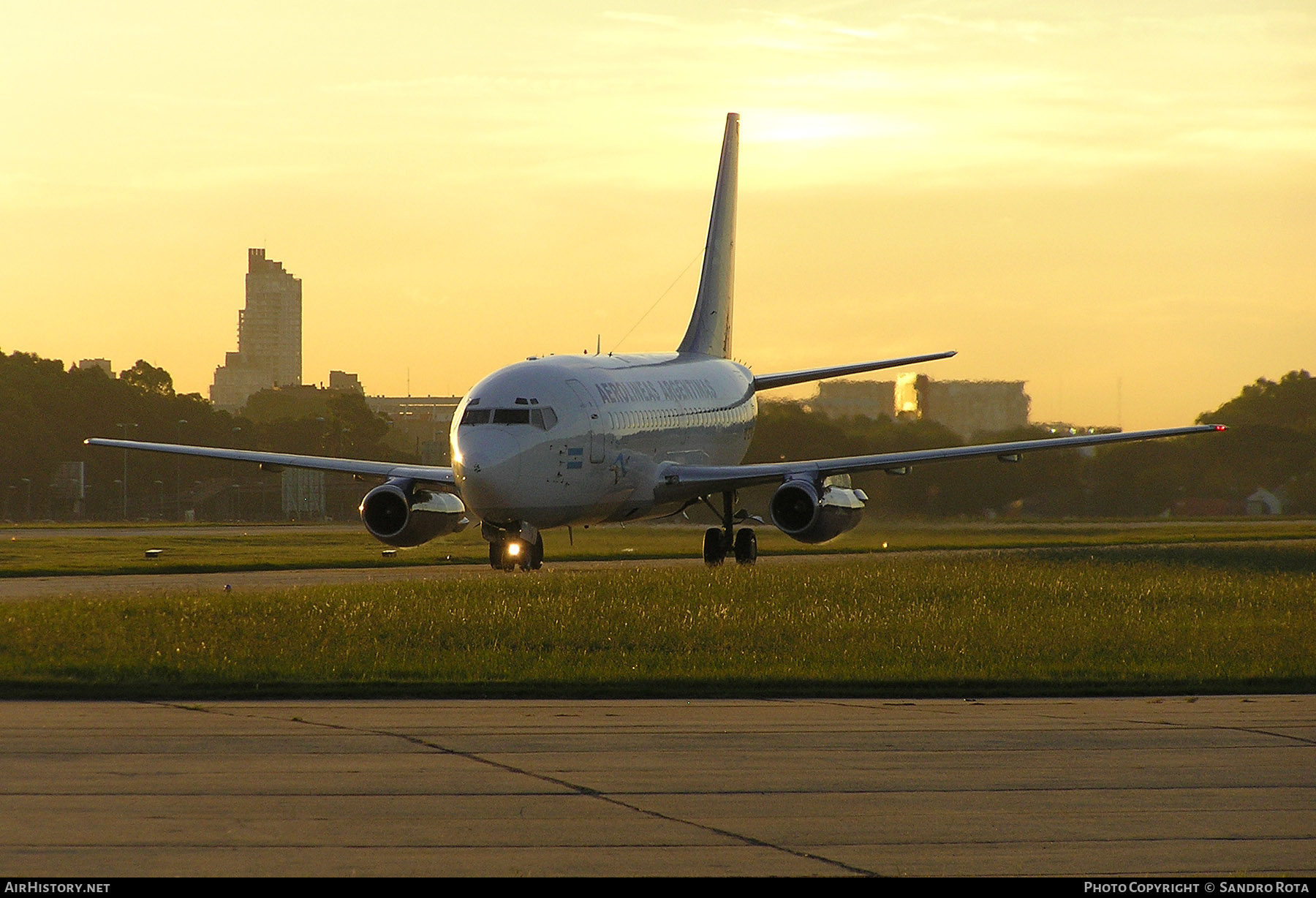 Aircraft Photo of LV-ZSW | Boeing 737-236/Adv | Aerolíneas Argentinas | AirHistory.net #249580