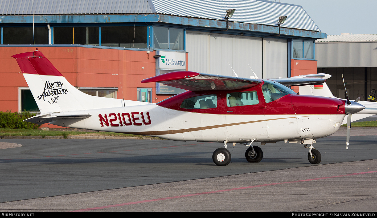 Aircraft Photo of N210EU | Cessna T210L Turbo Centurion | AirHistory.net #249614