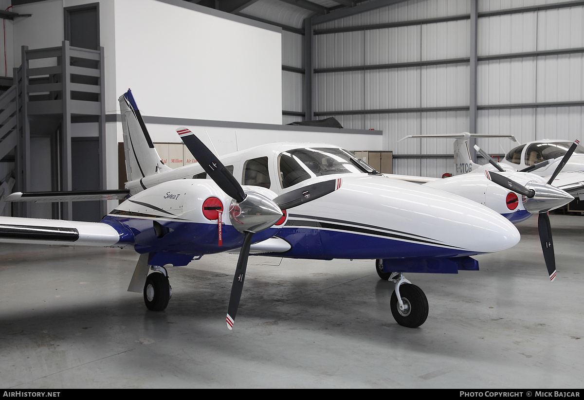 Aircraft Photo of G-GSYS | Piper PA-34-220T Seneca V | AirHistory.net #249686