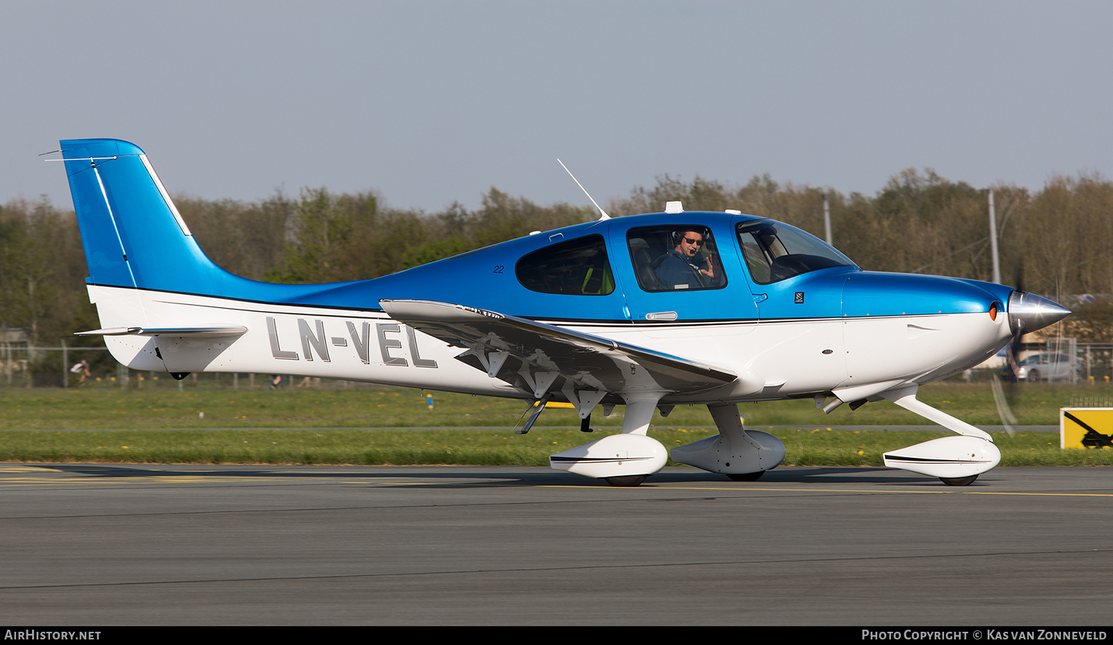 Aircraft Photo of LN-VEL | Cirrus SR-22 G6-GTS | AirHistory.net #249794