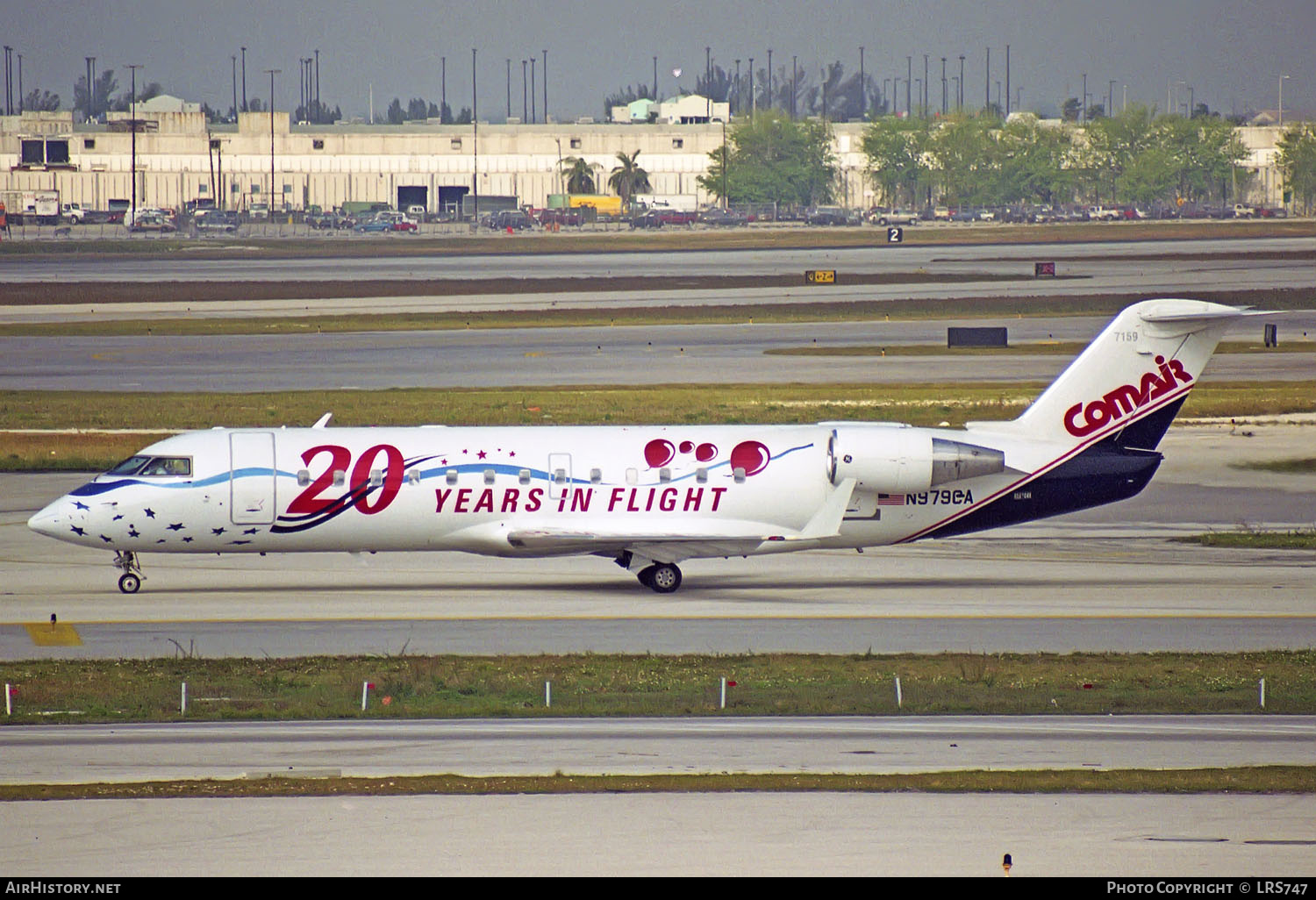 Aircraft Photo of N979CA | Canadair CRJ-100ER (CL-600-2B19) | Comair | AirHistory.net #249824