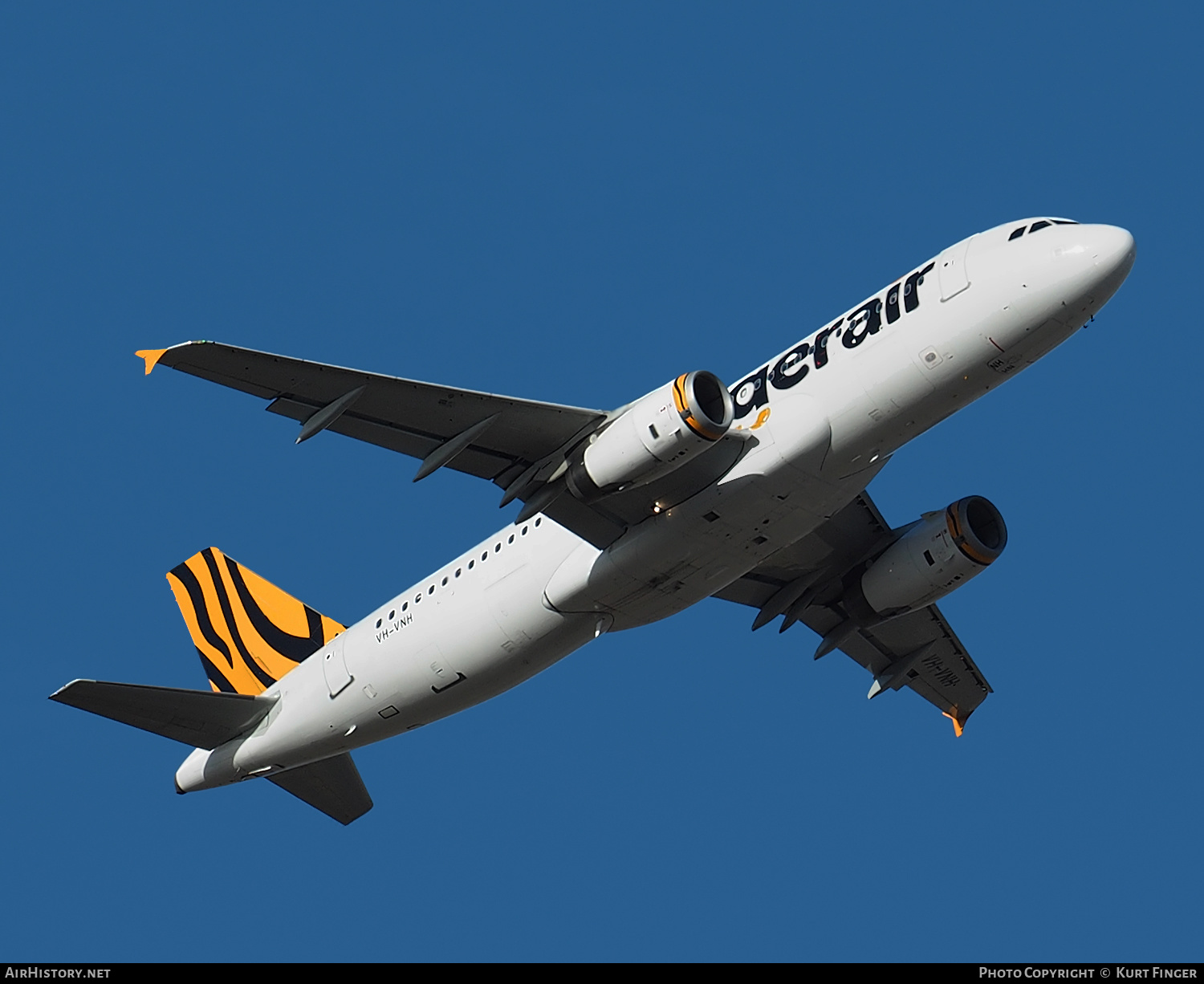 Aircraft Photo of VH-VNH | Airbus A320-232 | Tigerair | AirHistory.net #249927