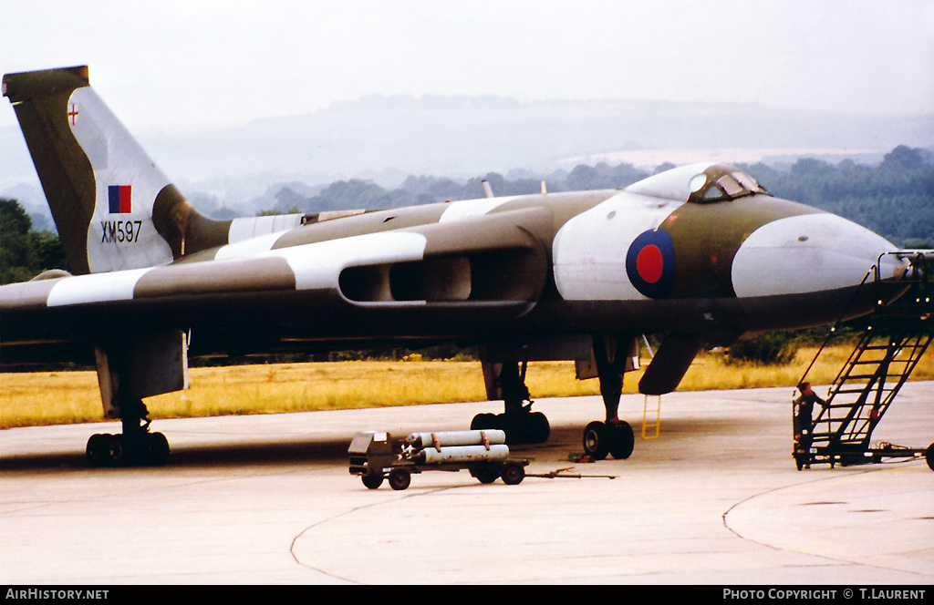 Aircraft Photo of XM597 | Avro 698 Vulcan B.2 | UK - Air Force | AirHistory.net #250110