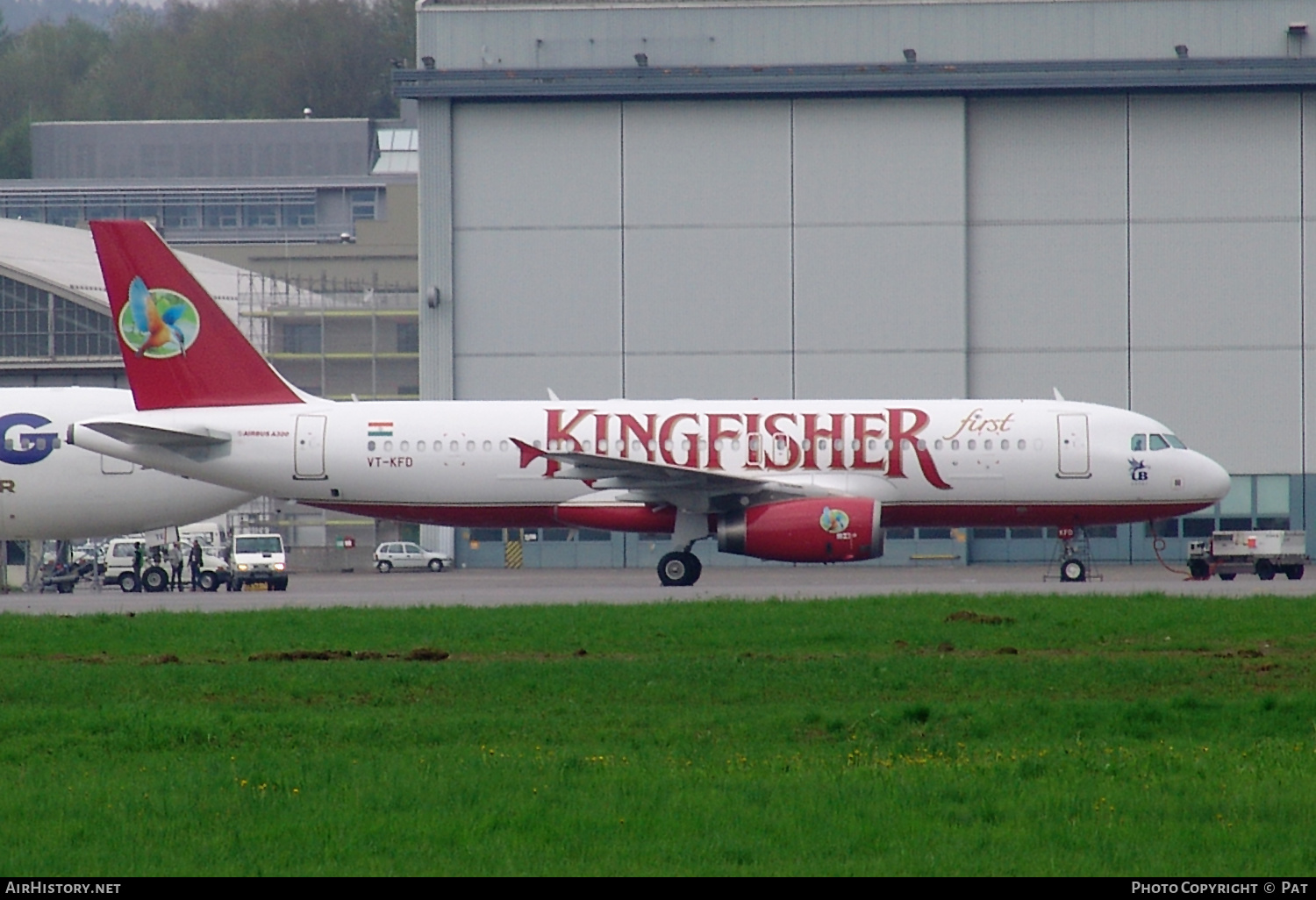 Aircraft Photo of VT-KFD | Airbus A320-232 | Kingfisher Airlines | AirHistory.net #250126