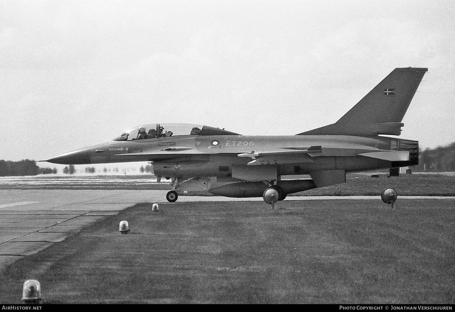 Aircraft Photo of ET-206 | General Dynamics F-16B Fighting Falcon | Denmark - Air Force | AirHistory.net #250316