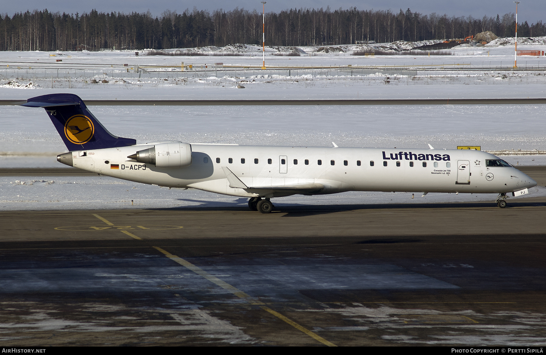 Aircraft Photo of D-ACPJ | Bombardier CRJ-701ER (CL-600-2C10) | Lufthansa Regional | AirHistory.net #250437