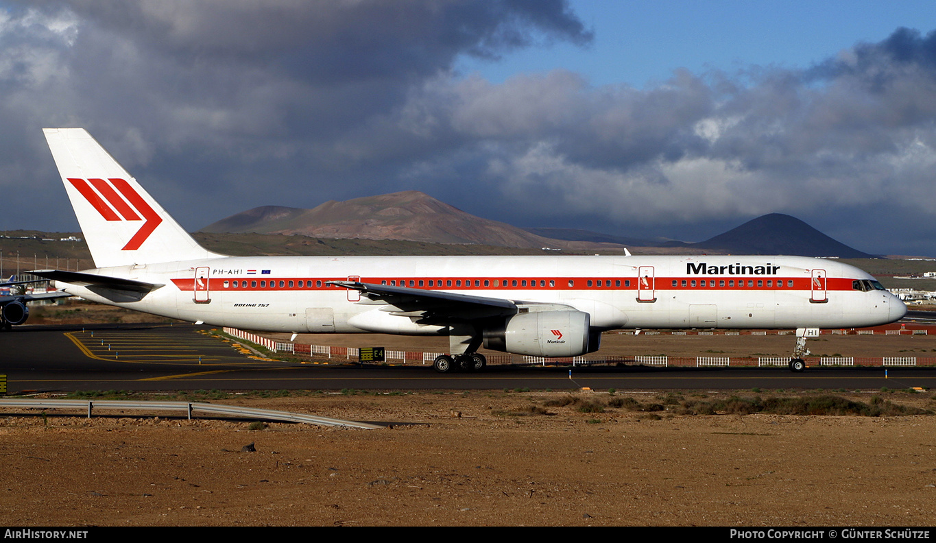 Aircraft Photo of PH-AHI | Boeing 757-27B | Martinair | AirHistory.net #250573