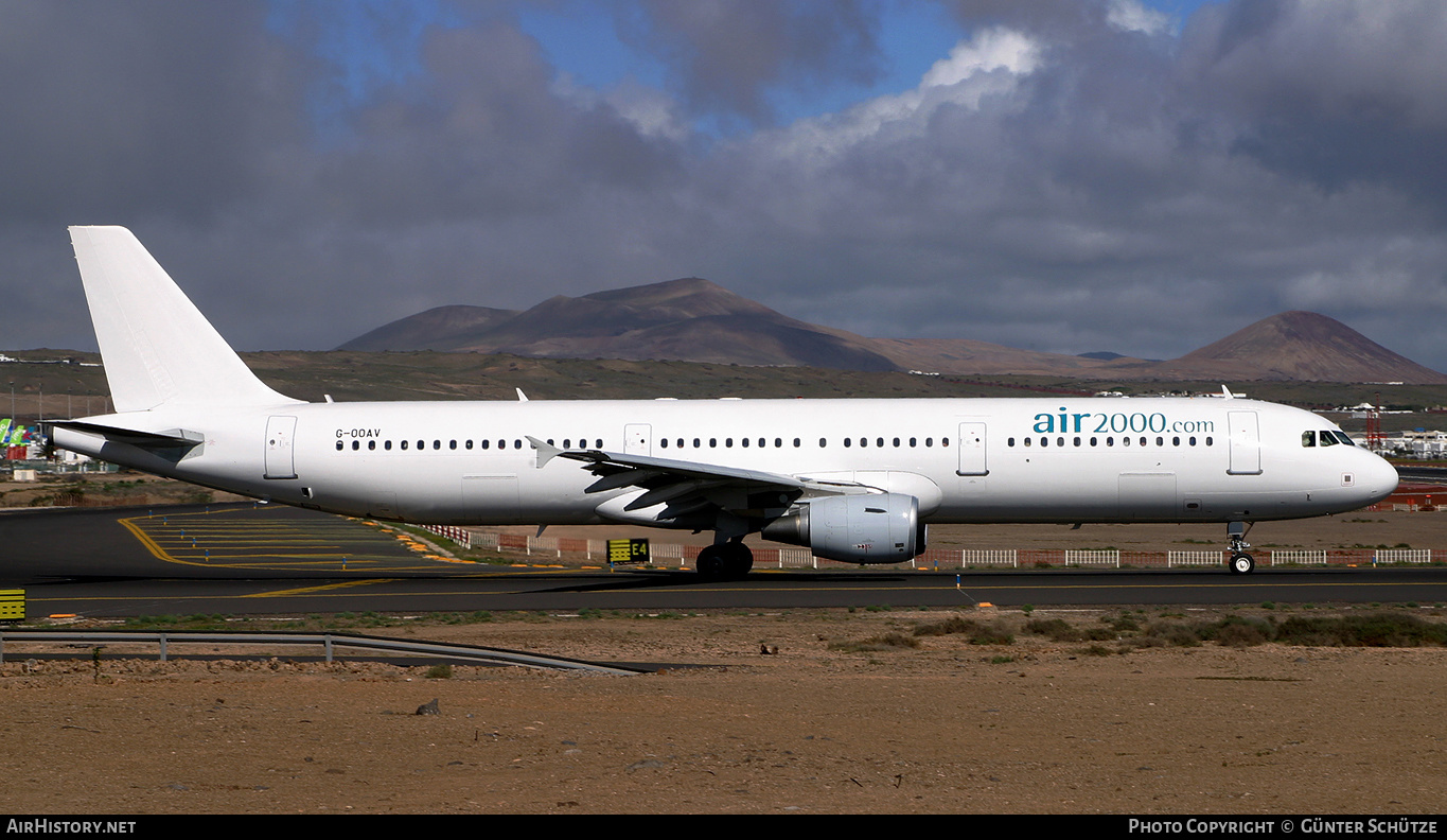 Aircraft Photo of G-OOAV | Airbus A321-211 | Air 2000 | AirHistory.net #250577