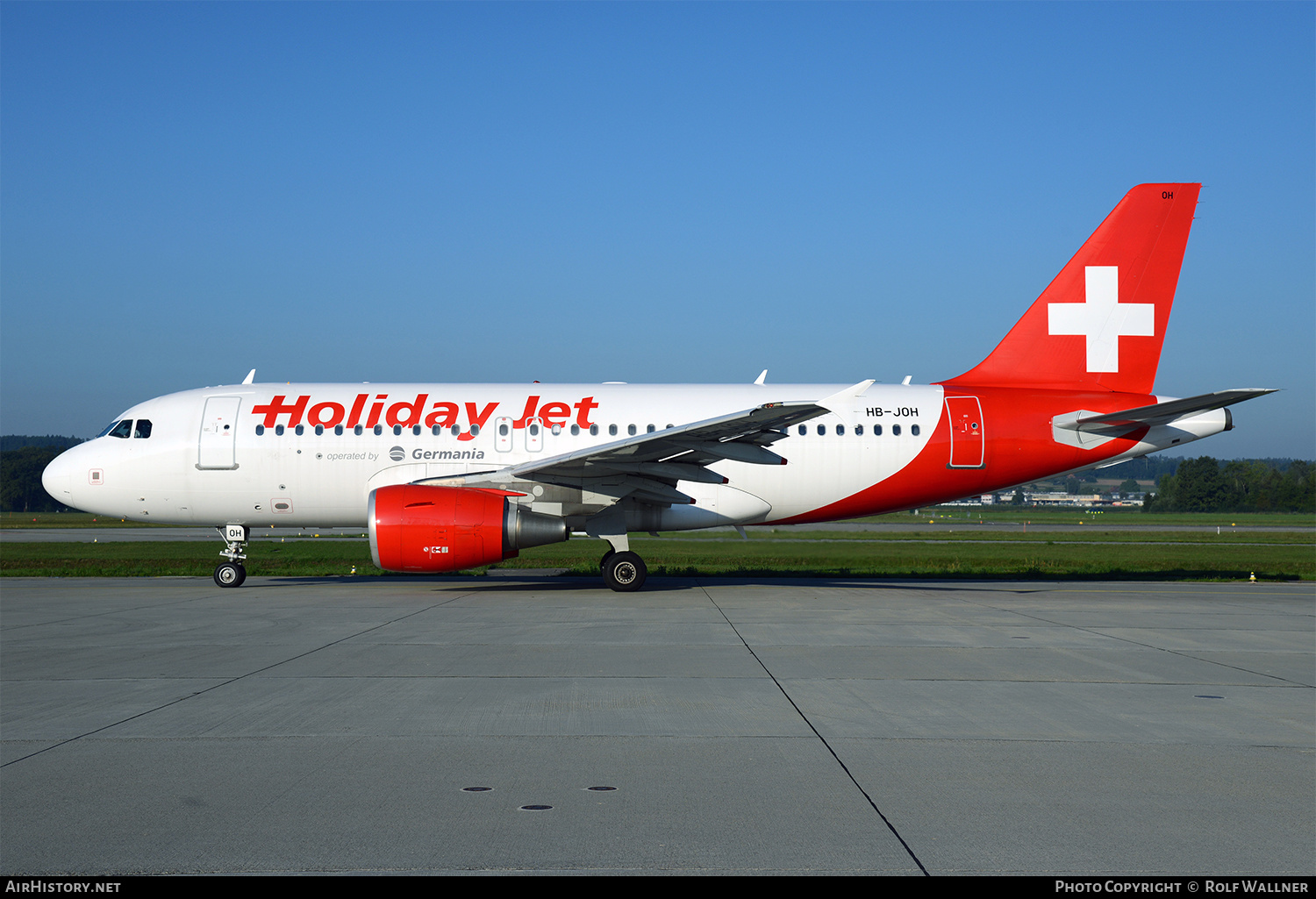 Aircraft Photo of HB-JOH | Airbus A319-112 | Holiday Jet | AirHistory.net #250637