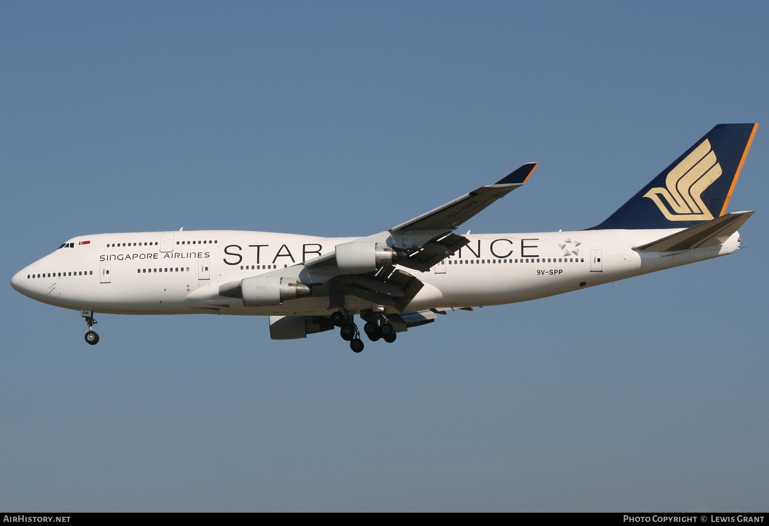 Aircraft Photo of 9V-SPP | Boeing 747-412 | Singapore Airlines | AirHistory.net #250735