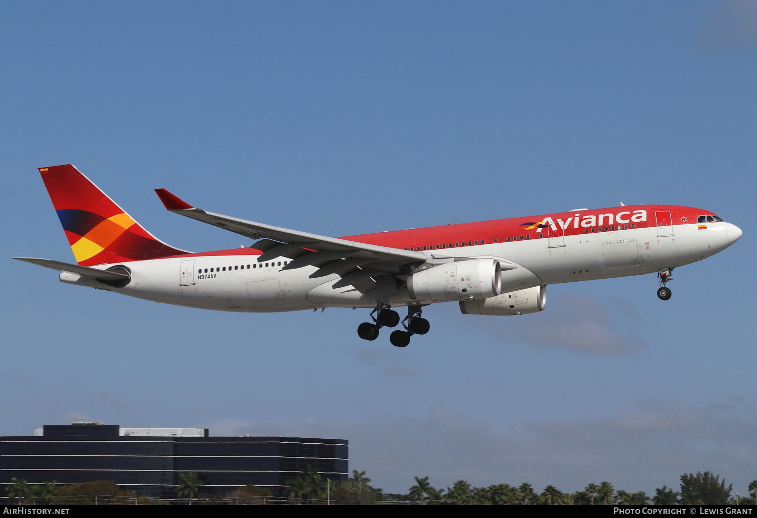 Aircraft Photo of N974AV | Airbus A330-243 | Avianca | AirHistory.net #250745