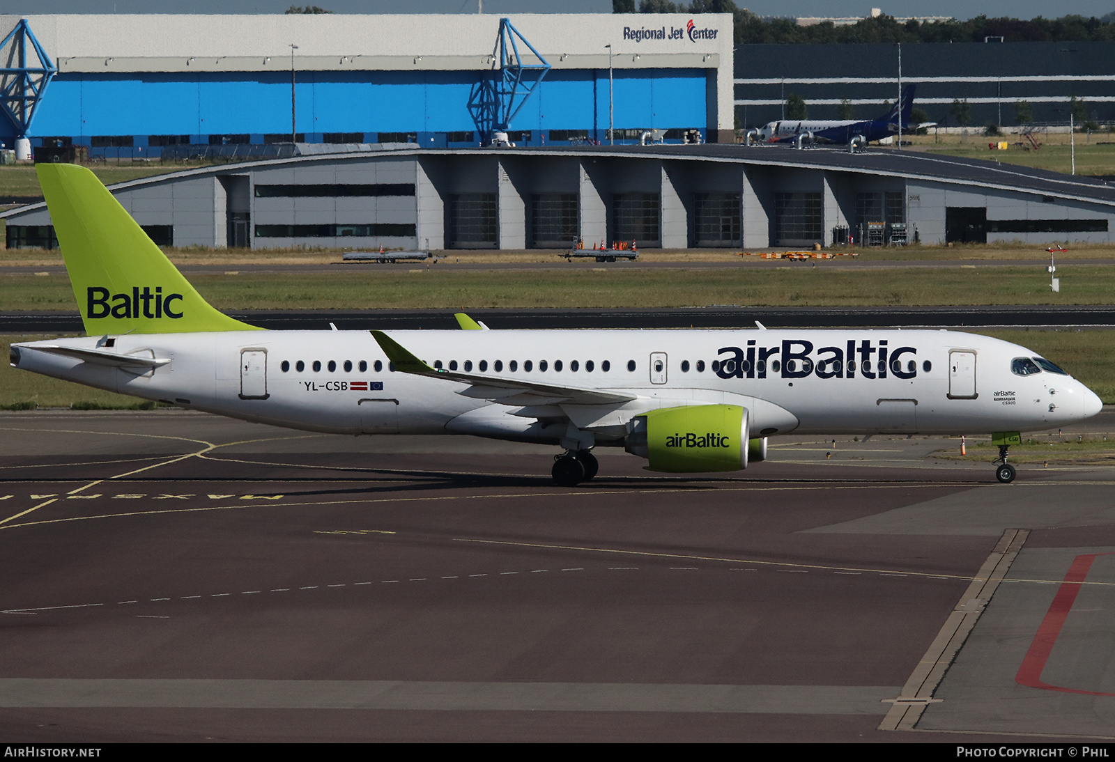 Aircraft Photo of YL-CSB | Bombardier CSeries CS300 (BD-500-1A11) | AirBaltic | AirHistory.net #250773