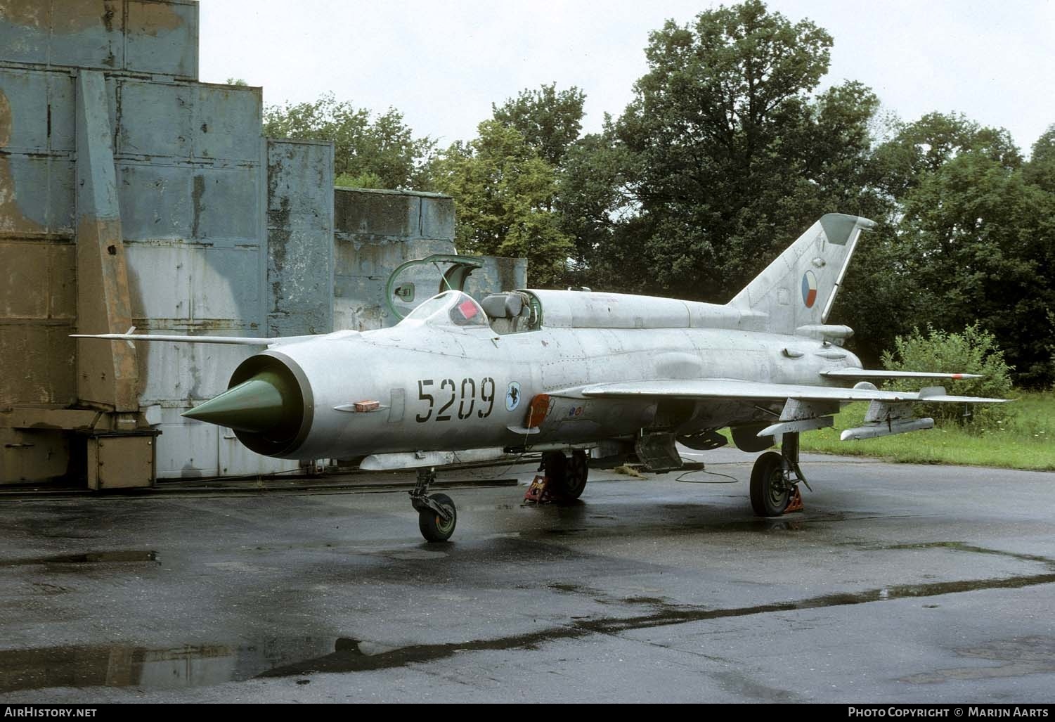 Aircraft Photo of 5209 | Mikoyan-Gurevich MiG-21MF | Czechia - Air Force | AirHistory.net #250787