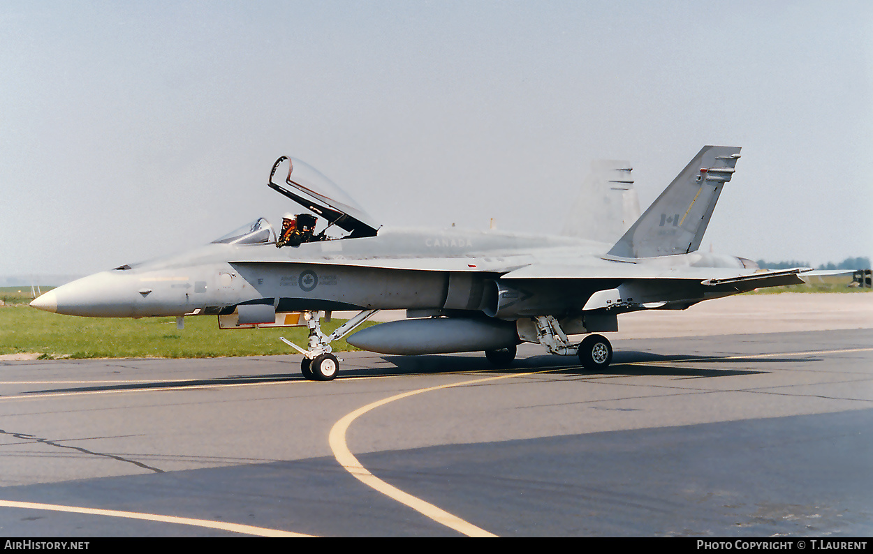 Aircraft Photo of 188729 | McDonnell Douglas CF-188 Hornet | Canada - Air Force | AirHistory.net #250790