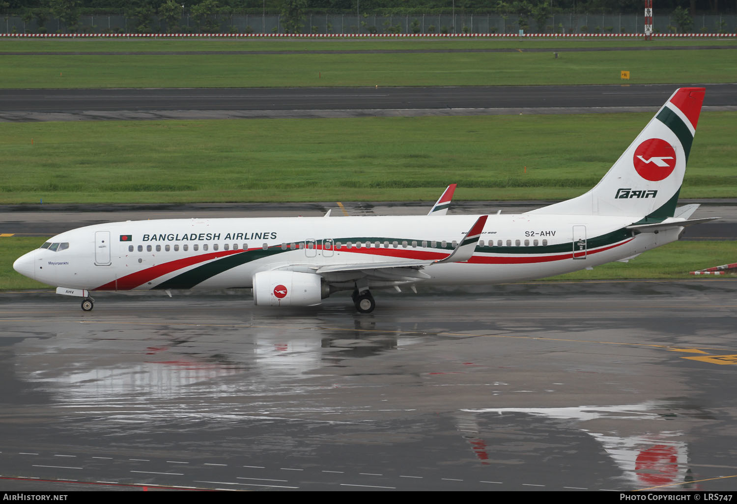 Aircraft Photo of S2-AHV | Boeing 737-8E9 | Biman Bangladesh Airlines | AirHistory.net #250895