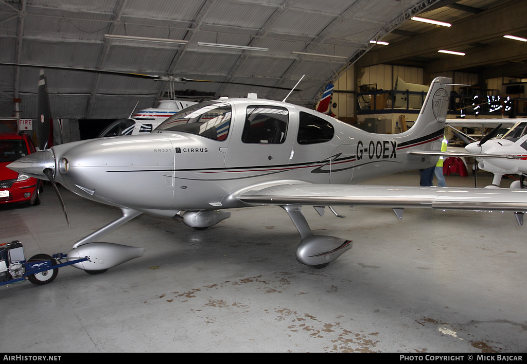 Aircraft Photo of G-OOEX | Cirrus SR-22T G3 | AirHistory.net #250974