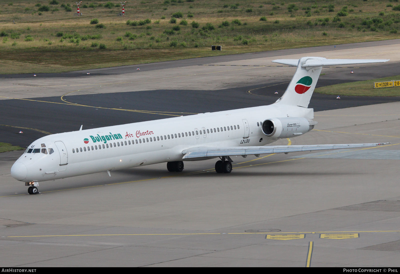 Aircraft Photo of LZ-LDU | McDonnell Douglas MD-82 (DC-9-82) | Bulgarian Air Charter | AirHistory.net #250994