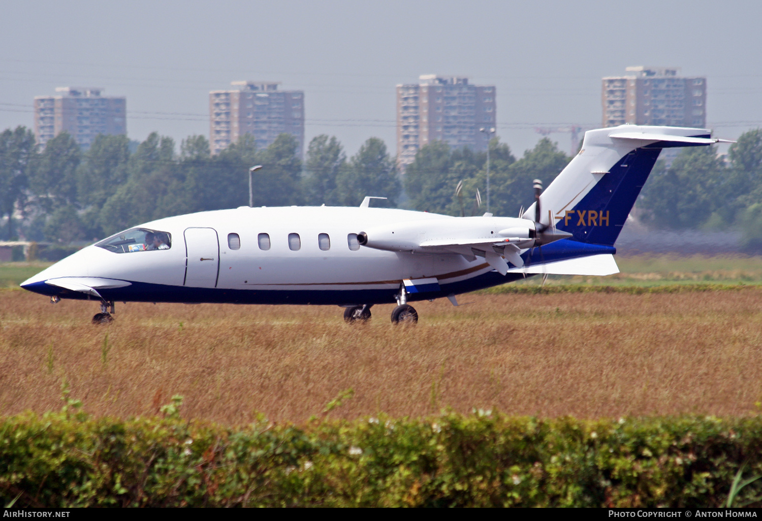 Aircraft Photo of I-FXRH | Piaggio P-180 Avanti II | AirHistory.net #251000