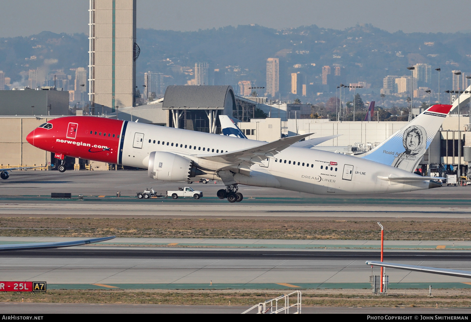 Aircraft Photo of LN-LNE | Boeing 787-8 Dreamliner | Norwegian | AirHistory.net #251042