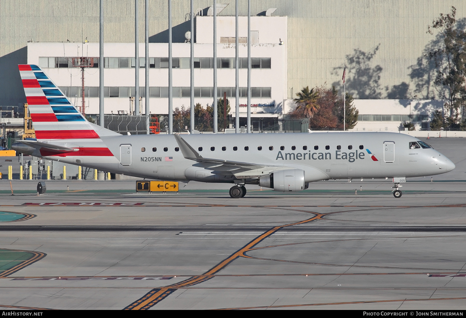 Aircraft Photo of N205NN | Embraer 175LR (ERJ-170-200LR) | American Eagle | AirHistory.net #251215