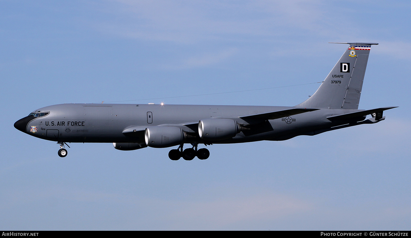 Aircraft Photo of 63-7979 / 37979 | Boeing KC-135R Stratotanker | USA - Air Force | AirHistory.net #251241