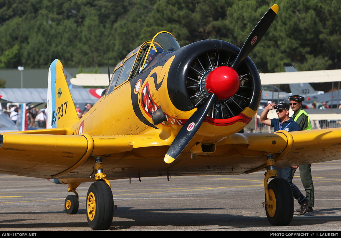 Aircraft Photo of F-AZBQ / 115-237 | North American T-6G Texan | France - Air Force | AirHistory.net #251300