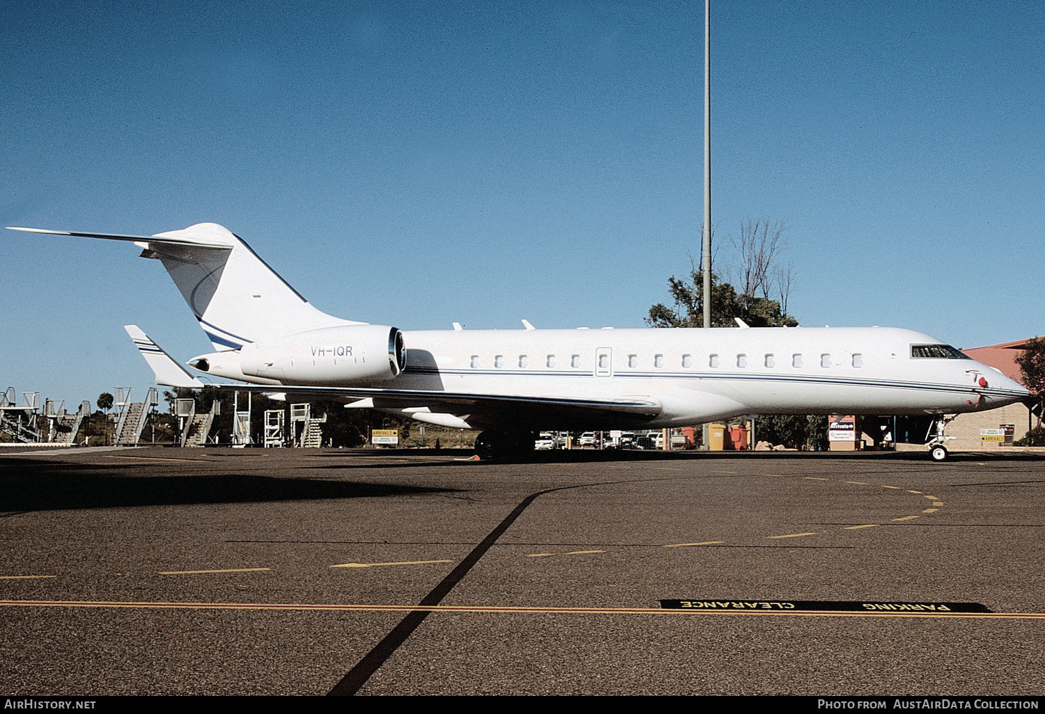 Aircraft Photo of VH-IQR | Bombardier Global 6000 (BD-700-1A10) | AirHistory.net #251313