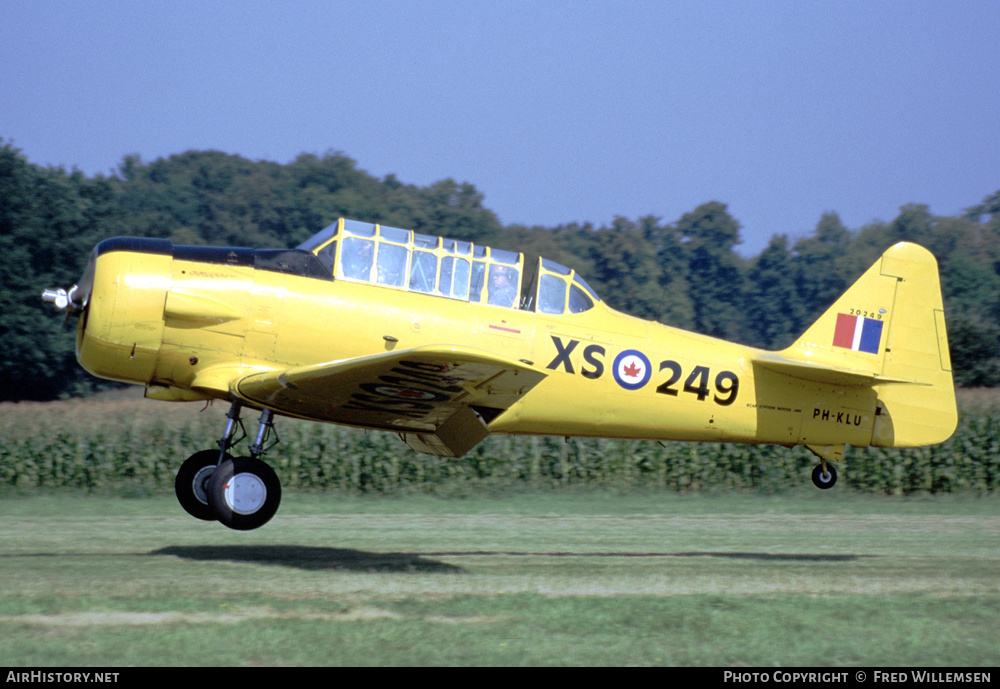 Aircraft Photo of PH-KLU / 20249 | North American AT-16 Harvard IIB | Canada - Air Force | AirHistory.net #251344