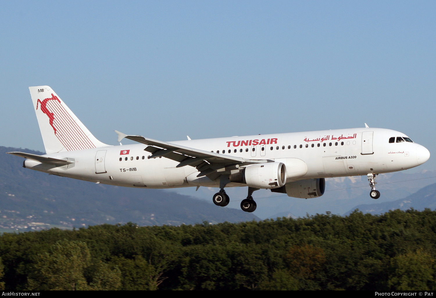 Aircraft Photo of TS-IMB | Airbus A320-211 | Tunisair | AirHistory.net #251385