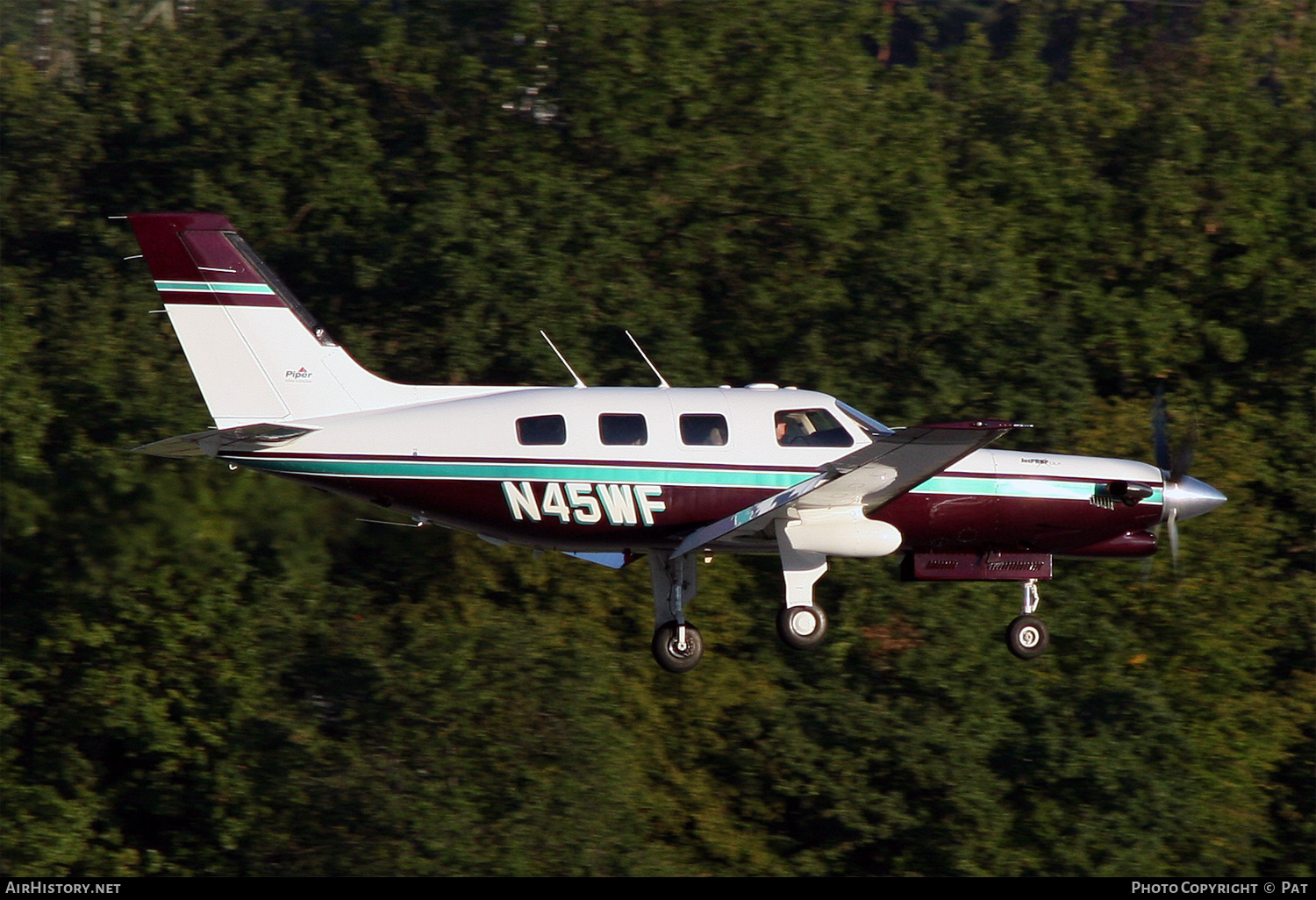 Aircraft Photo of N45WF | Piper PA-46-350P Malibu Mirage/Jetprop DLX | AirHistory.net #251401