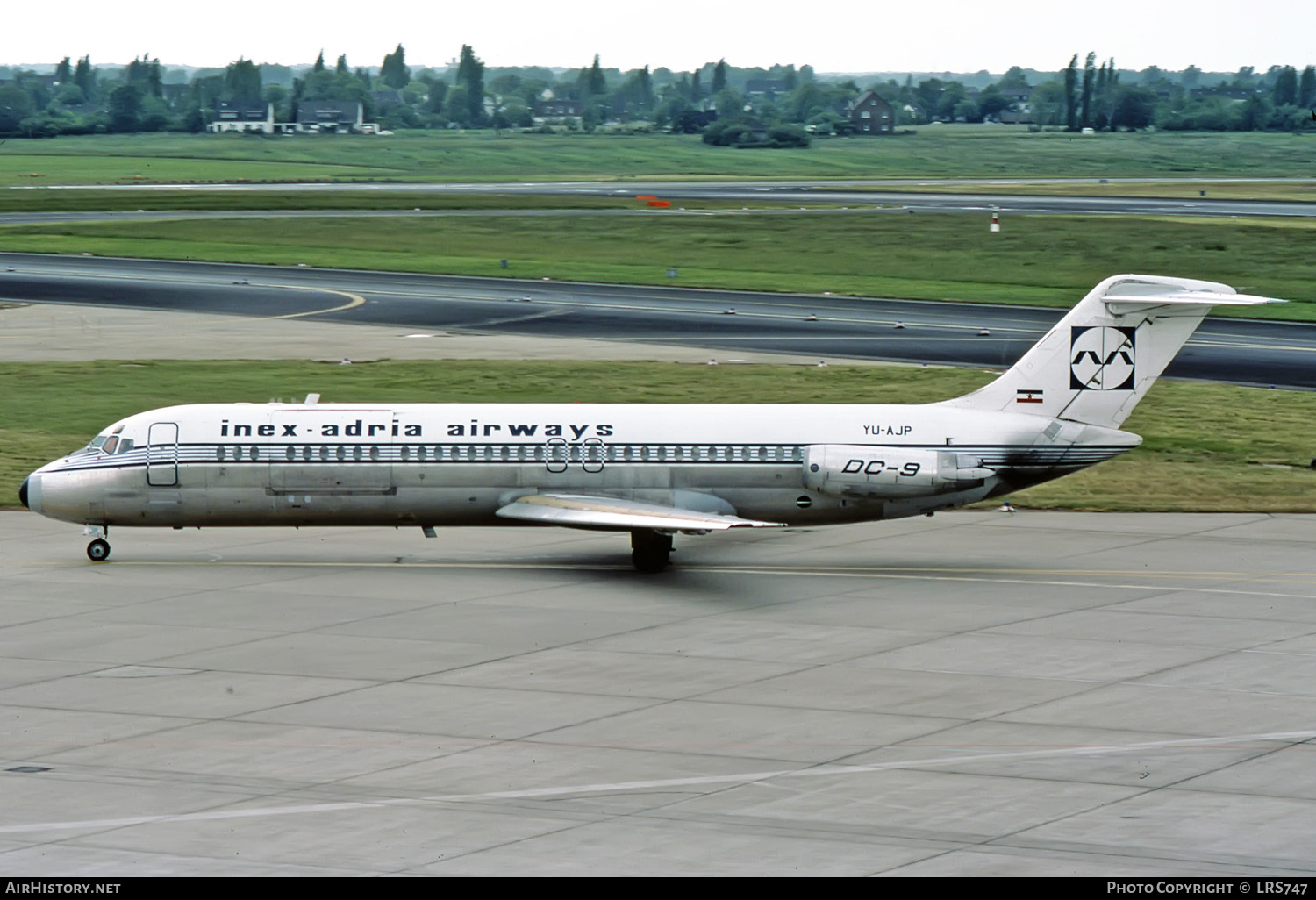 Aircraft Photo of YU-AJP | McDonnell Douglas DC-9-33CF | Inex-Adria Airways | AirHistory.net #251549