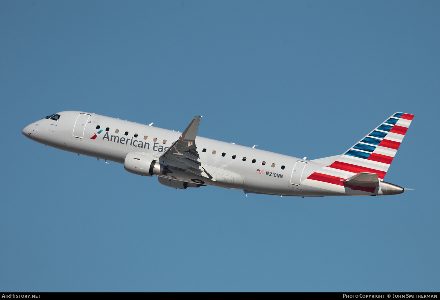 Aircraft Photo of N210NN | Embraer 175LR (ERJ-170-200LR) | American Eagle | AirHistory.net #251741