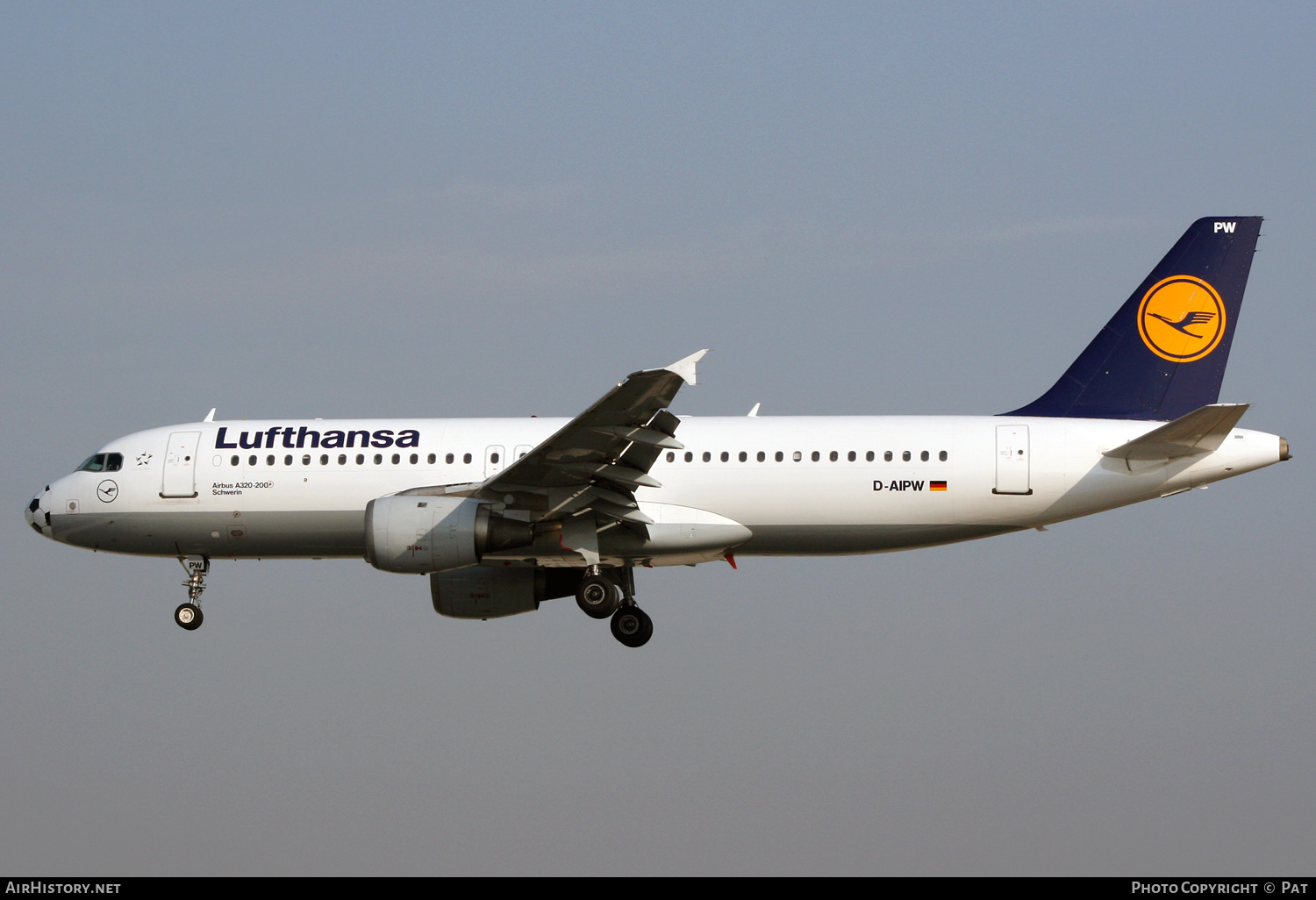 Aircraft Photo of D-AIPW | Airbus A320-211 | Lufthansa | AirHistory.net #251834